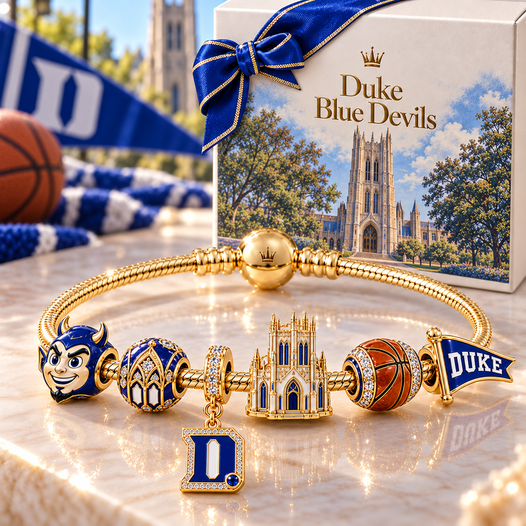 DBD Gold Charm Bracelet Set NHVH